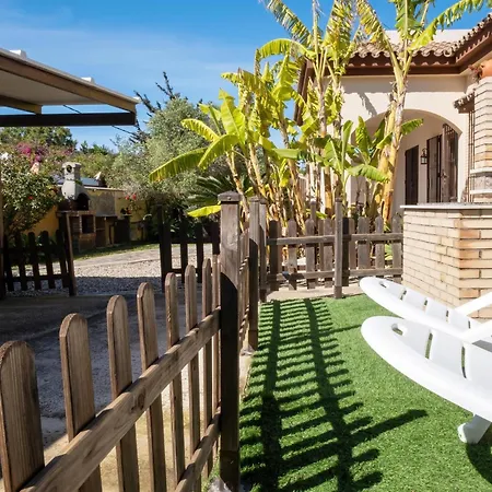 Chalet Acogedor Con Piscina Privada, Terraza Y Barbacoa, Ideal Para Familias Y Parejas - Es-180-124 Villa
